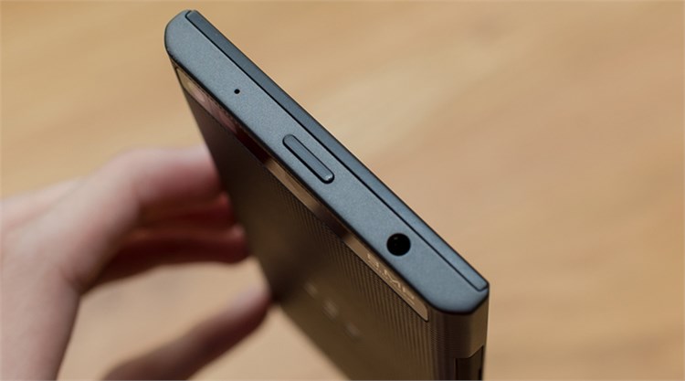 Điện thoại BlackBerry Leap