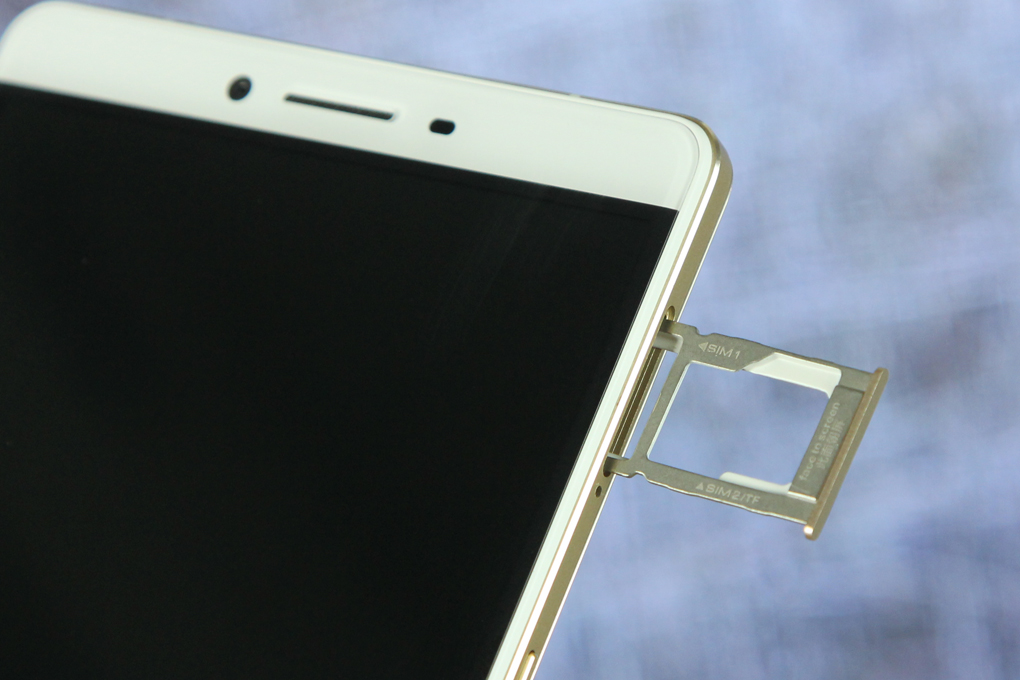 Điện thoại OPPO R7 Plus