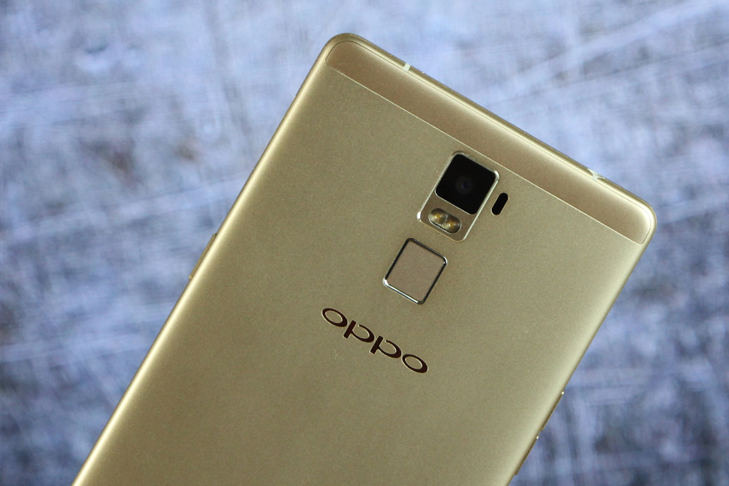 Điện thoại OPPO R7 Plus