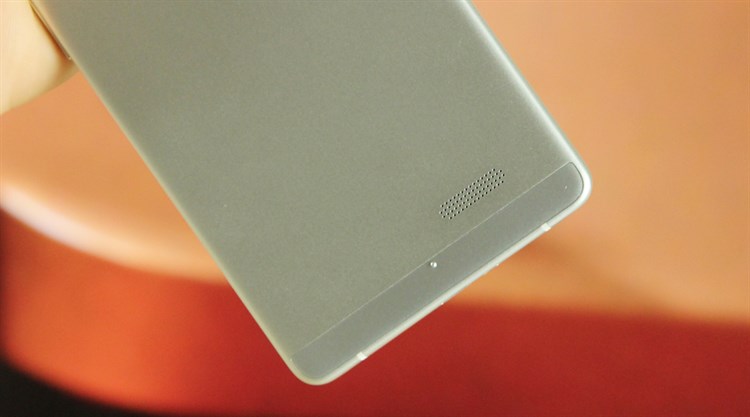 Điện thoại OPPO R7 Lite