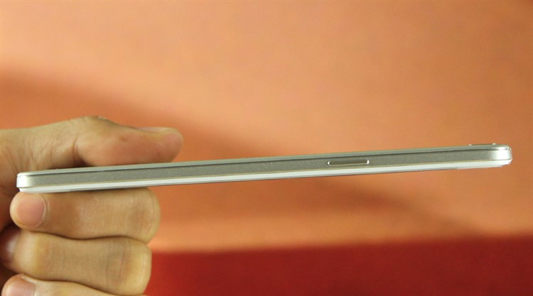 Điện thoại OPPO R7 Lite