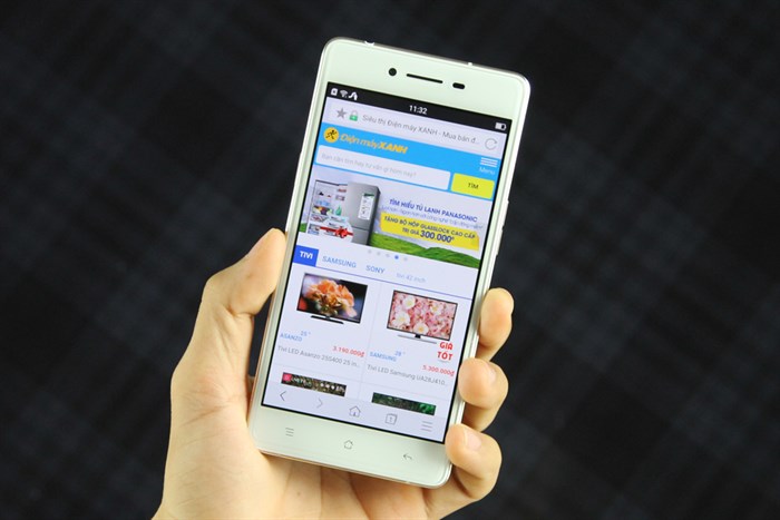 Điện thoại OPPO R7 Lite