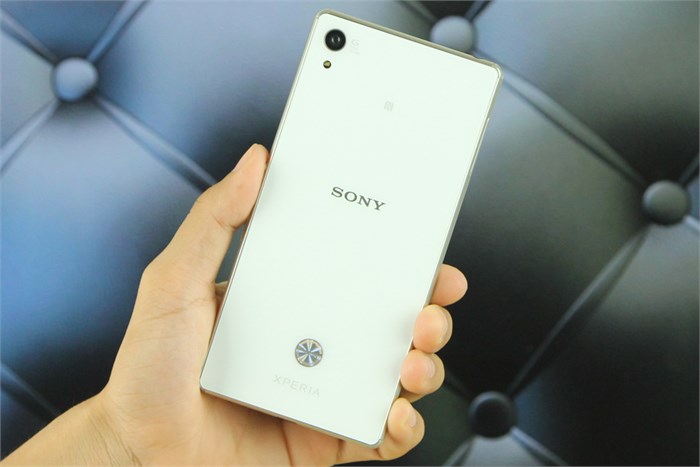 Điện thoại Sony Xperia Z3 Plus