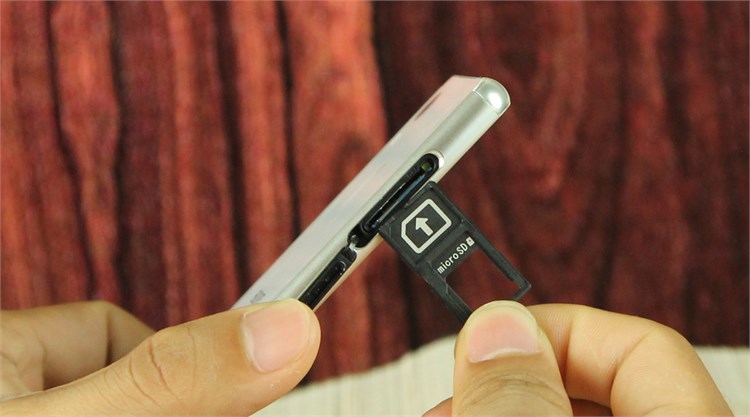 Điện thoại Sony Xperia Z3 Plus