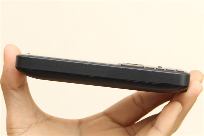 Điện thoại Philips E180 Màu Đen