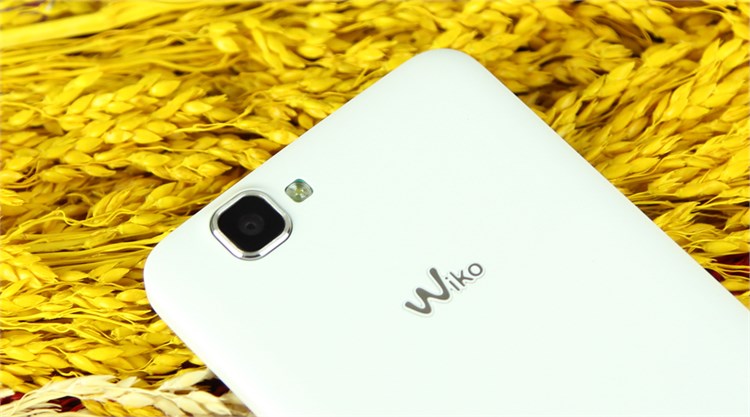 Điện thoại Wiko Rainbow
