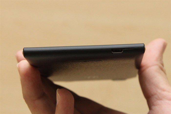 Điện thoại Wiko Ridge Fab 4G