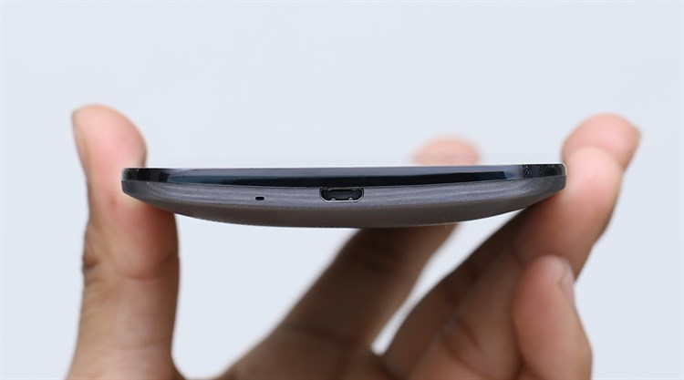 Điện thoại Asus Zenfone Selfie