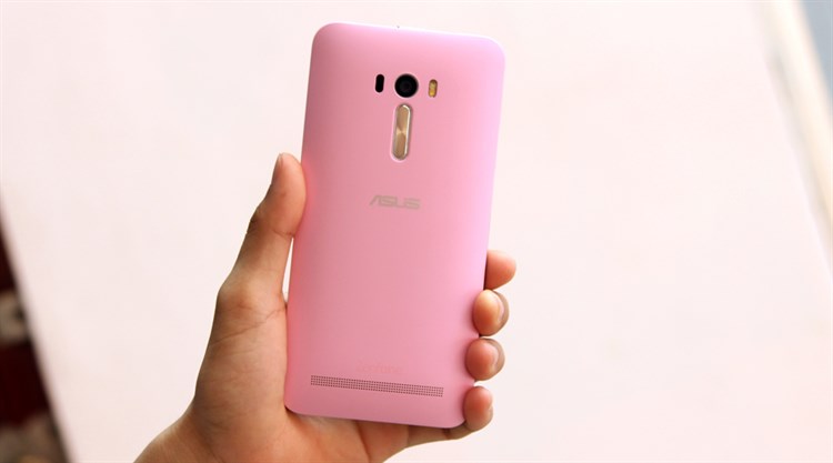 Điện thoại Asus Zenfone Selfie
