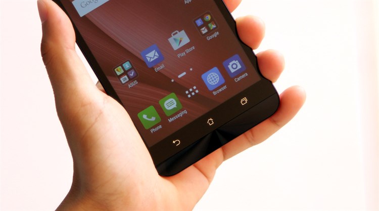 Điện thoại Asus Zenfone Selfie