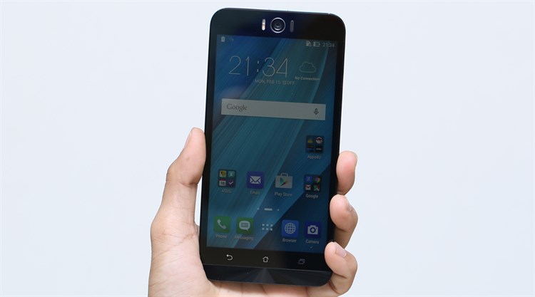 Điện thoại Asus Zenfone Selfie