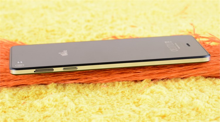 Điện thoại Wiko Highway Pure