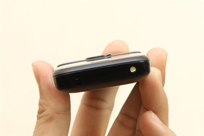 Điện thoại Philips E160