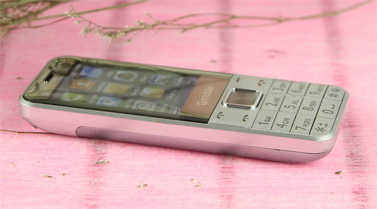 Điện thoại Q-Mobile Lim P01