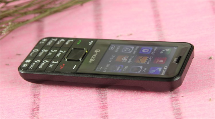 Điện thoại Q-Mobile Lim P01