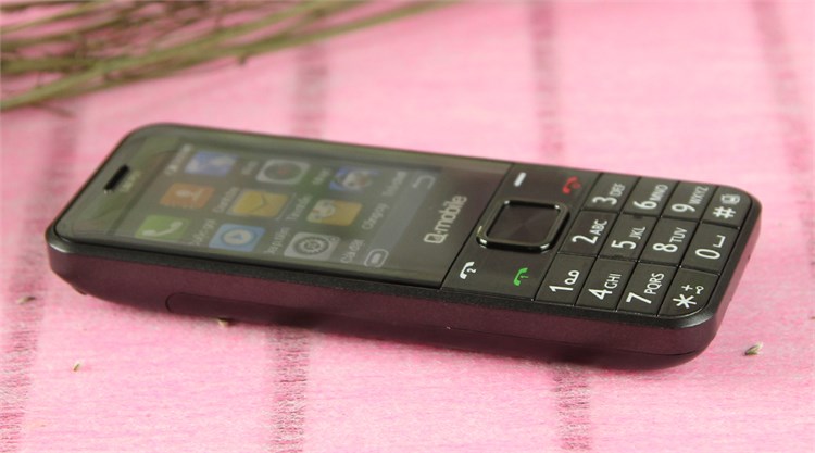 Điện thoại Q-Mobile Lim P01