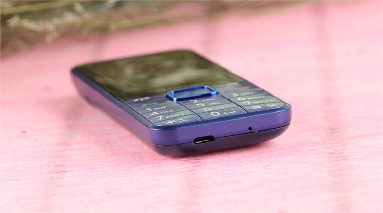 Điện thoại Q-Mobile Lim P01