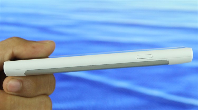 Điện thoại Philips S309 Màu Trắng