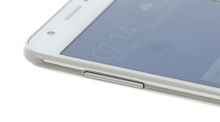 Điện thoại Samsung Galaxy J5 (2015) Màu Trắng