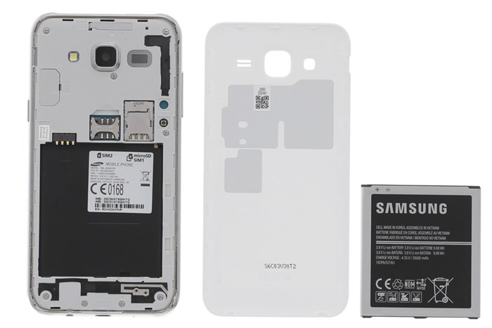 Điện thoại Samsung Galaxy J5 (2015) Màu Trắng