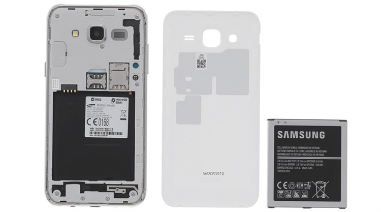 Điện thoại Samsung Galaxy J5 (2015) Màu Trắng