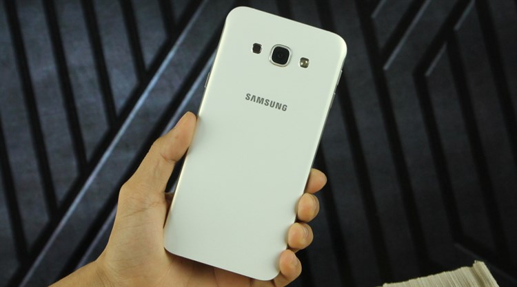 Điện thoại Samsung Galaxy A8