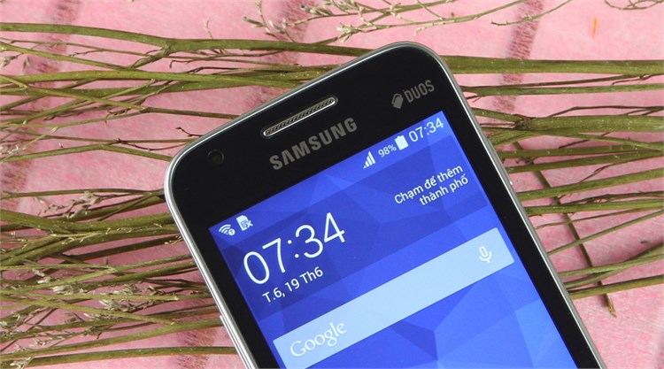 Điện thoại Samsung Galaxy V plus Màu Đen