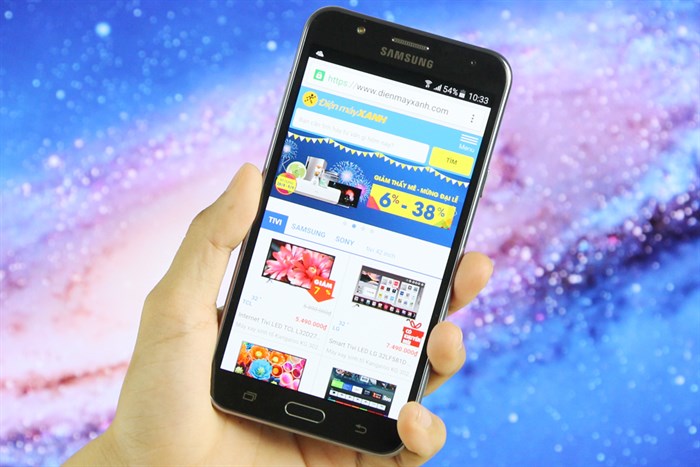 Điện thoại Samsung Galaxy J7 Màu Đen