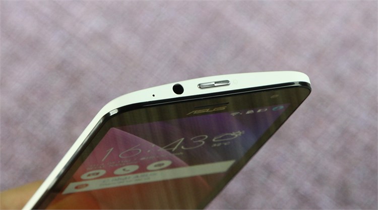 Điện thoại Asus Zenfone 2 ZE500CL