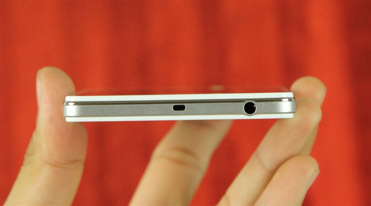 Điện thoại OPPO Mirror 5