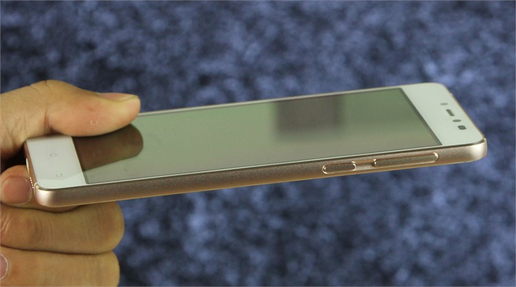 Điện thoại Q GLAM