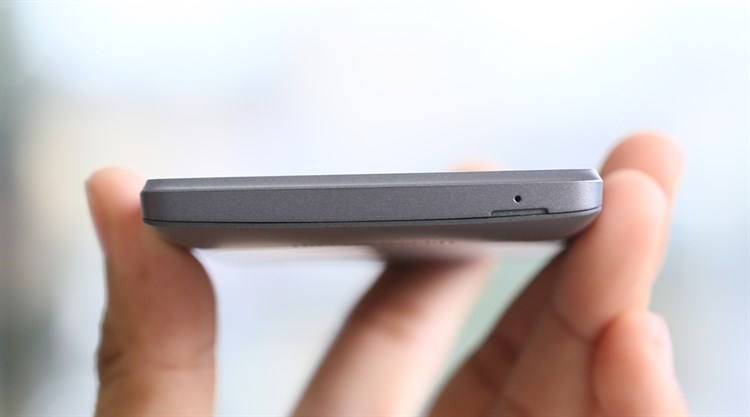 Điện thoại Lenovo A2010