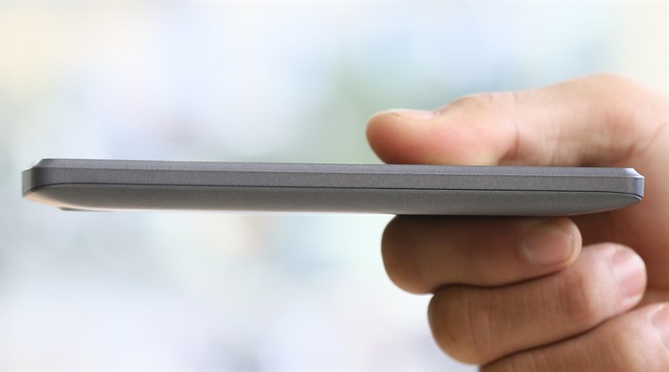 Điện thoại Lenovo A2010