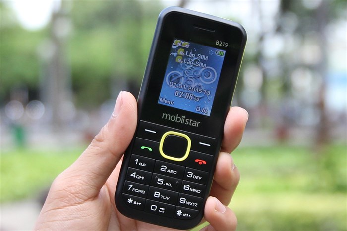 Điện thoại Mobiistar B219