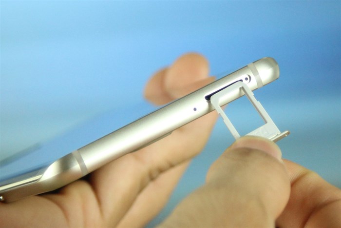 Điện thoại Samsung Galaxy S6 Edge Plus