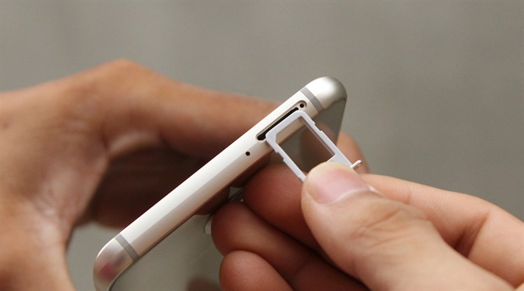 Điện thoại Samsung Galaxy S6 Edge Plus