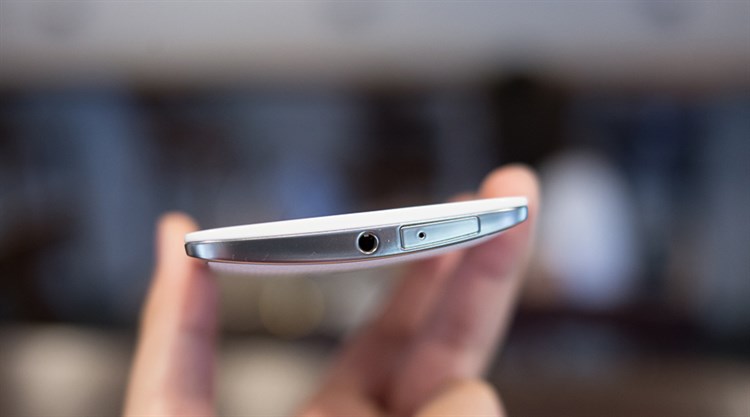 Điện thoại Motorola Moto X Play