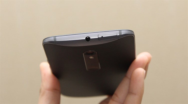 Điện thoại Motorola Moto X Style