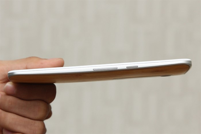 Điện thoại Motorola Moto X Style