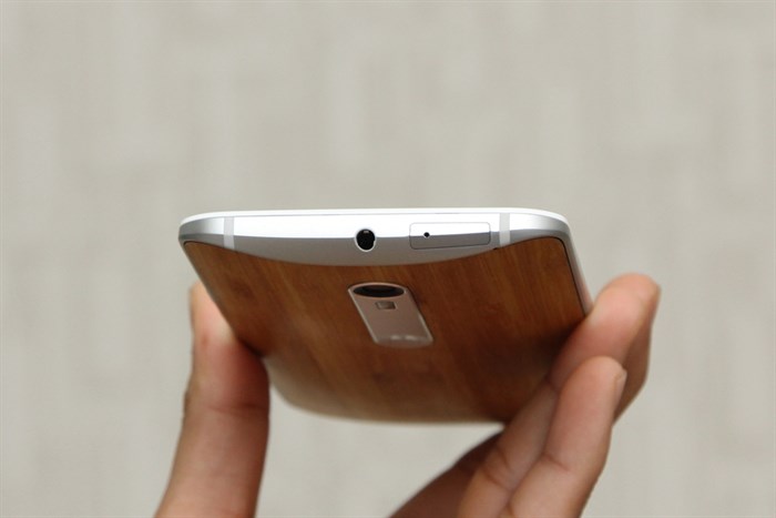 Điện thoại Motorola Moto X Style