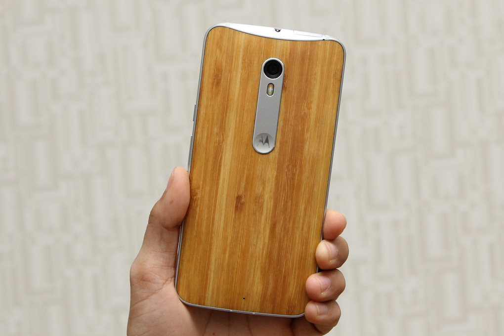 Điện thoại Motorola Moto X Style