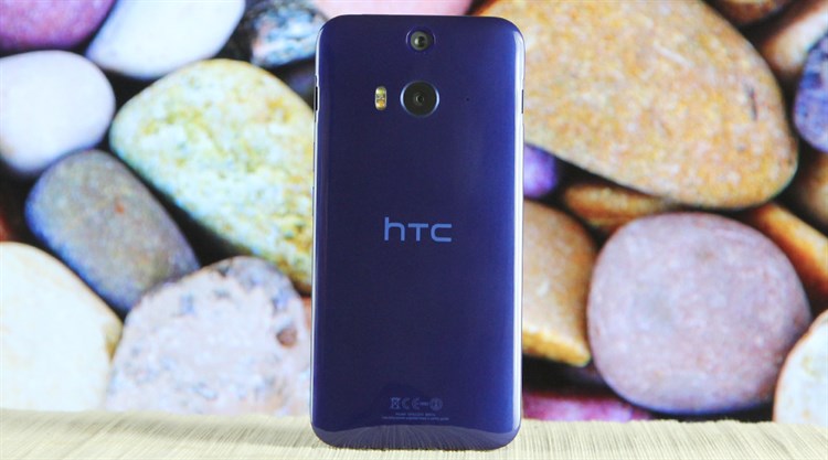 Điện thoại HTC Butterfly 2