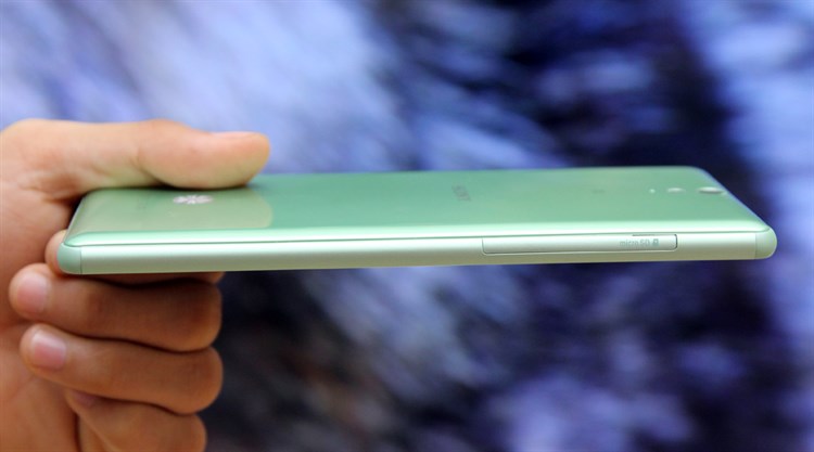 Điện thoại Sony Xperia C5 Dual Ultra
