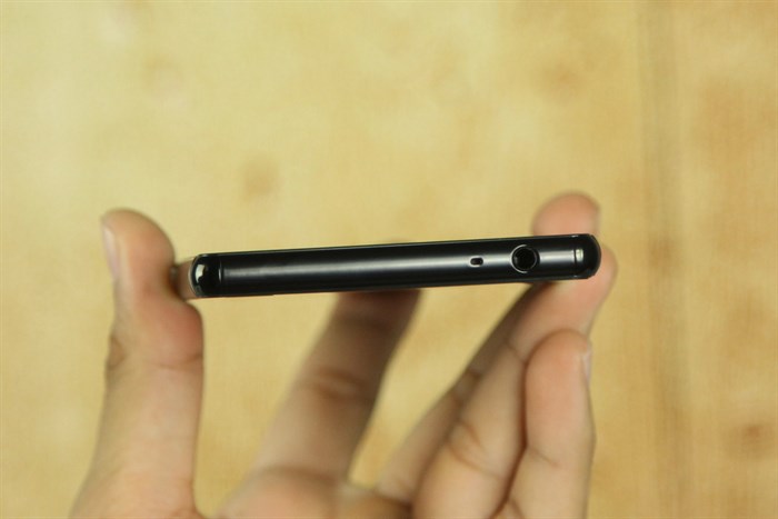 Điện thoại Sony Xperia M5 Dual