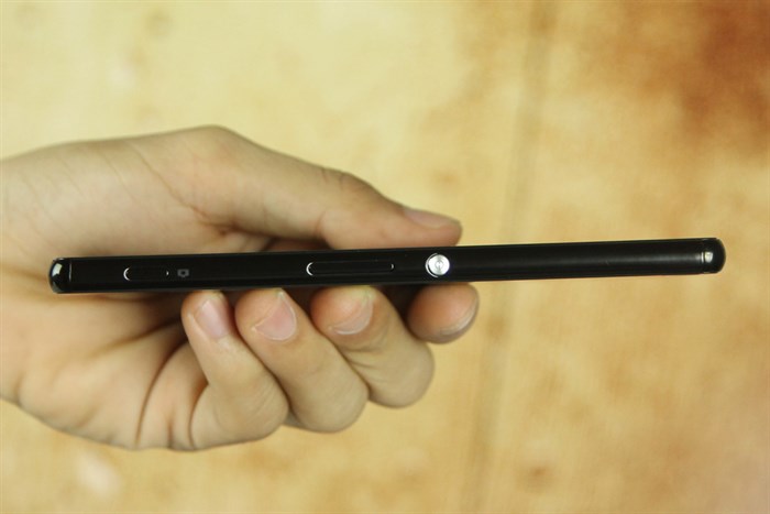 Điện thoại Sony Xperia M5 Dual