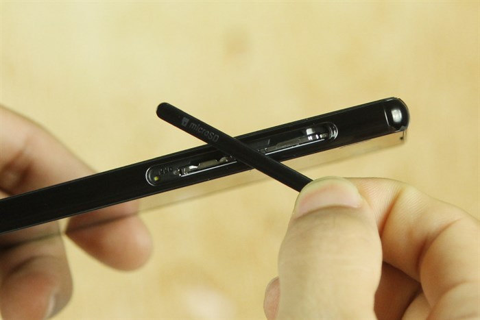 Điện thoại Sony Xperia M5 Dual