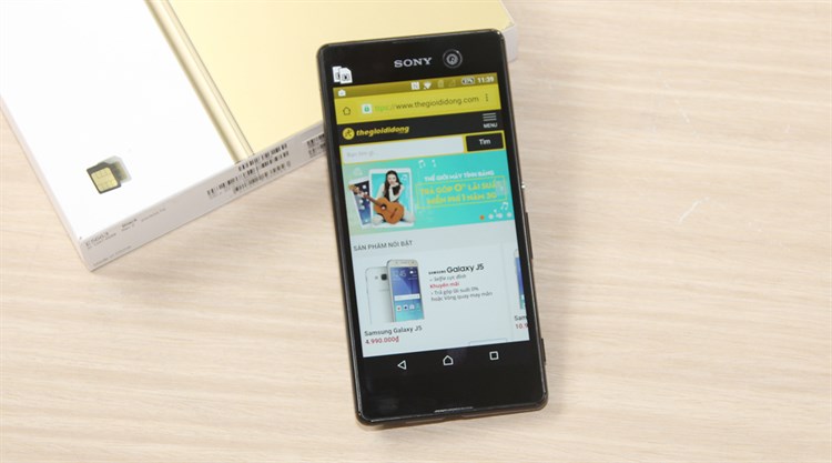 Điện thoại Sony Xperia M5 Dual