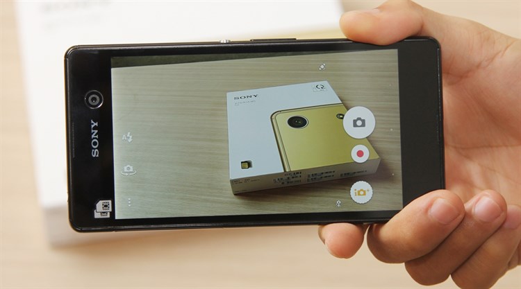 Điện thoại Sony Xperia M5 Dual