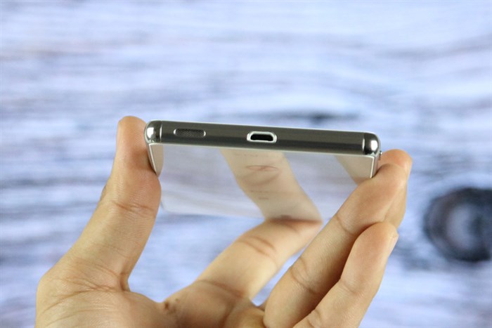 Điện thoại Sony Xperia M5 Dual