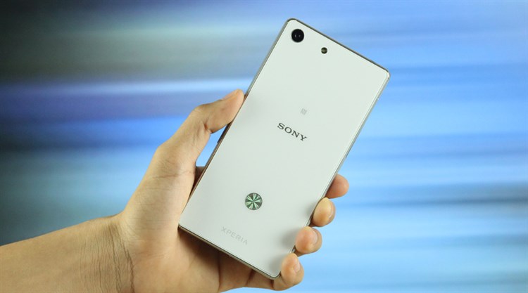 Điện thoại Sony Xperia M5 Dual